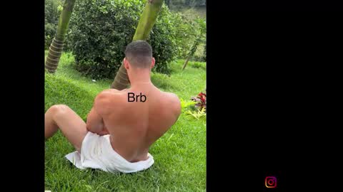 Snapshot of chris_blake__ chatting on 10/06/25, 06:27 Chris B online show from 10/06/25, 06:27