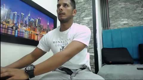 chris_dick2 online show from 03/12/26, 04:51