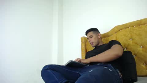 Snapshot of chris_dick2 chatting on 05/02/26, 06:51 chris_dick2 online show from 05/02/26, 06:51