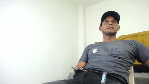 Snapshot of chris_dick2 chatting on 05/24/26, 04:28 chris_dick2 online show from 05/24/26, 04:28