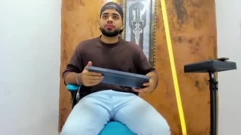 chris_evans00 online show from 02/08/26, 04:21