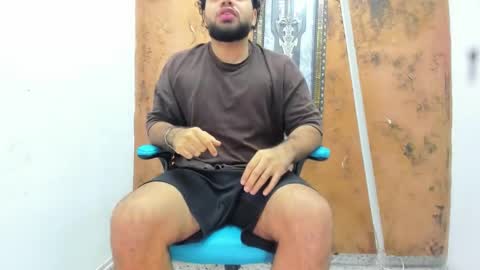 chris_evans00 online show from 02/15/26, 12:03