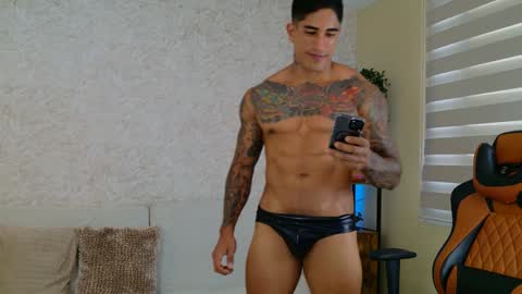 chris reilly online show from 12/09/24, 08:23