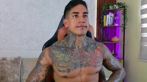 chris reilly online show from 09/28/25, 02:44