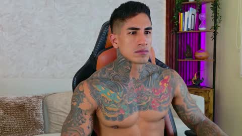 chris reilly online show from 11/18/25, 02:10