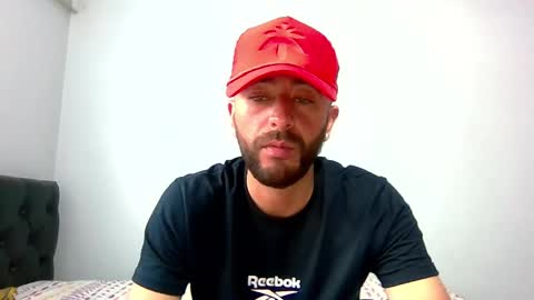 Snapshot of chris_sex80 chatting on 03/02/25, 10:16 chris_sex80 online show from 03/02/25, 10:16