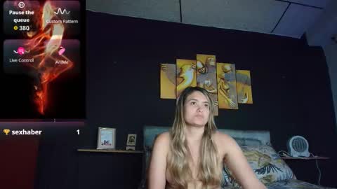 Yarixa online show from 03/22/26, 04:27