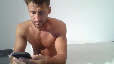 chrisaron online show from 09/11/25, 03:17