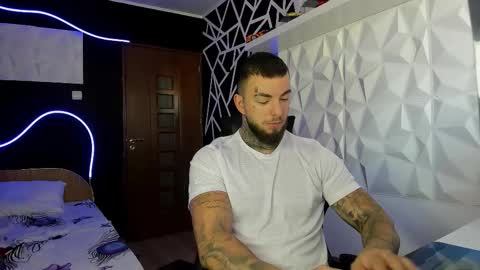 Chris Jordan online show from 10/11/25, 08:02