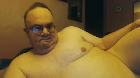 Snapshot of chrismini312 chatting on 01/28/25, 06:07 Chris The Jerk Off King online show from 01/28/25, 06:07