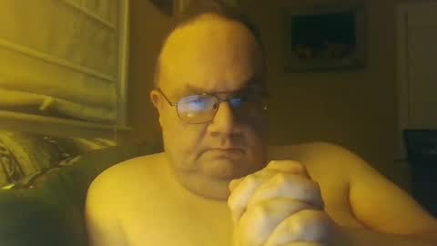 Snapshot of chrismini312 chatting on 01/30/25, 01:11 Chris The Jerk Off King online show from 01/30/25, 01:11