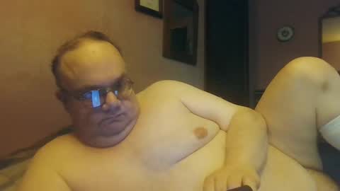 Snapshot of chrismini312 chatting on 02/28/25, 01:25 Chris The Jerk Off King online show from 02/28/25, 01:25