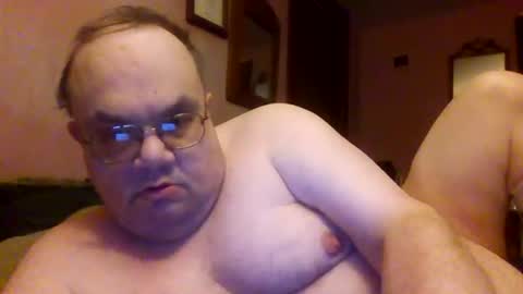 Snapshot of chrismini312 chatting on 01/18/26, 02:21 Chris The Jerk Off King online show from 01/18/26, 02:21