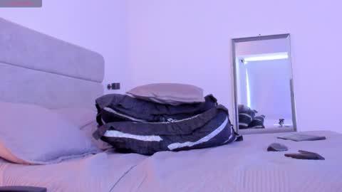 chrismorgan24 online show from 10/16/25, 05:58