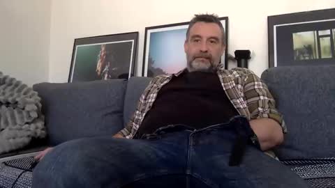 chrispanam13 online show from 06/11/26, 08:34