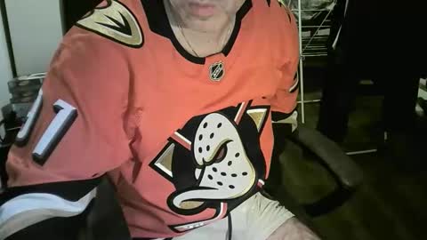 chrisprngr online show from 09/28/25, 07:41