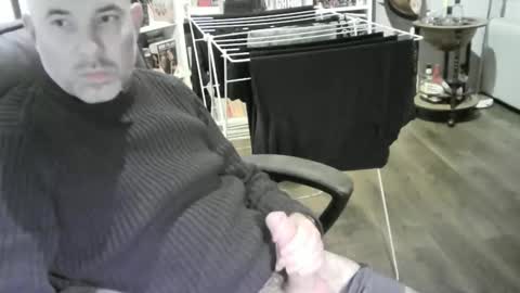 Snapshot of chrisprngr chatting on 04/01/26, 07:33 chrisprngr online show from 04/01/26, 07:33
