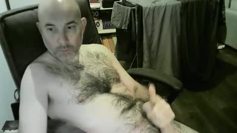 Snapshot of chrisprngr chatting on 04/08/26, 10:10 chrisprngr online show from 04/08/26, 10:10