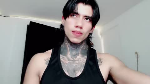 Snapshot of chriss_opp chatting on 02/23/25, 12:16 CHRIS  INDEPENT MODEL online show from 02/23/25, 12:16