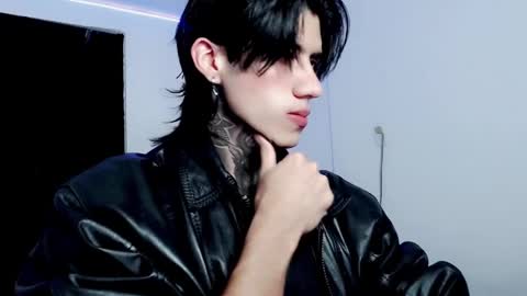 Snapshot of chriss_opp chatting on 02/24/25, 08:25 CHRIS  INDEPENT MODEL online show from 02/24/25, 08:25