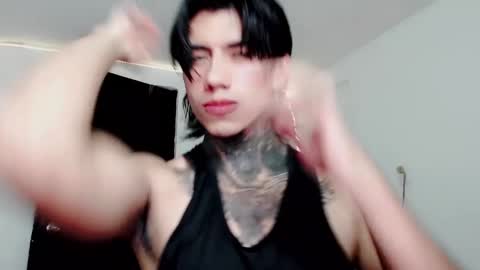 Snapshot of chriss_opp chatting on 02/24/25, 11:30 CHRIS  INDEPENT MODEL online show from 02/24/25, 11:30