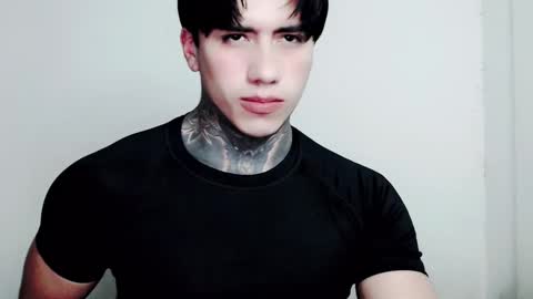 Snapshot of chriss_opp chatting on 09/17/25, 04:19 CHRIS  INDEPENT MODEL online show from 09/17/25, 04:19