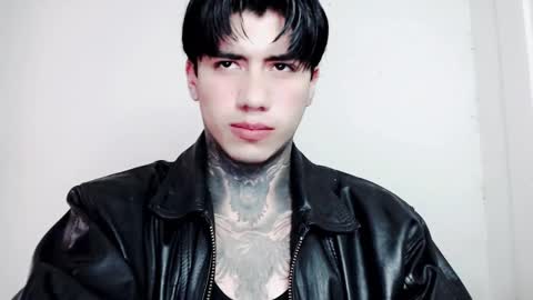 Snapshot of chriss_opp chatting on 09/20/25, 01:45 CHRIS  INDEPENT MODEL online show from 09/20/25, 01:45