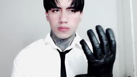 Snapshot of chriss_opp chatting on 10/01/25, 01:17 CHRIS  INDEPENT MODEL online show from 10/01/25, 01:17