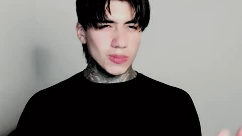 Snapshot of chriss_opp chatting on 10/30/25, 11:49 CHRIS  INDEPENT MODEL online show from 10/30/25, 11:49