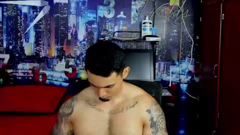 Snapshot of chriss_stewart2 chatting on 06/26/26, 02:38 Chriss Stewart online show from 06/26/26, 02:38