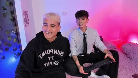 Christian Wang online show from 03/23/26, 10:14