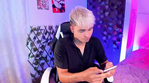 Christian Wang online show from 04/15/26, 11:39