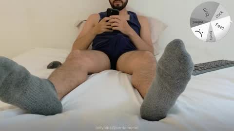 Snapshot of chrissmithin5 chatting on 06/04/26, 04:35 Cardamomo online show from 06/04/26, 04:35
