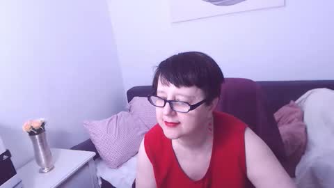 Christa online show from 10/31/25, 05:36