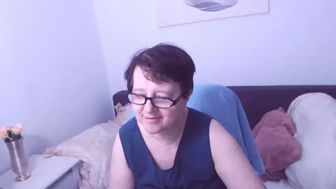 Christa online show from 11/02/25, 12:57