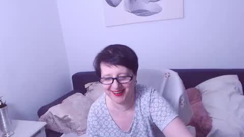 Christa online show from 06/04/26, 08:15