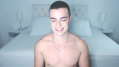 christiandiorx online show from 11/07/25, 03:39