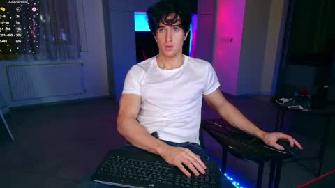 UPVOTE ME ------  ILL DO SOMETHING FOR FREE online show from 06/05/26, 08:14