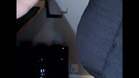 Snapshot of christianmdk chatting on 01/20/25, 02:25 Chris online show from 01/20/25, 02:25