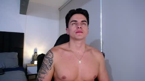 Snapshot of christianvalenzia chatting on 07/14/26, 10:04 Christian online show from 07/14/26, 10:04