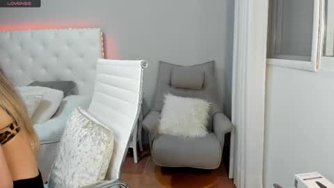 Christie online show from 04/15/26, 07:58