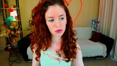 christinaconteeree online show from 04/13/26, 03:23