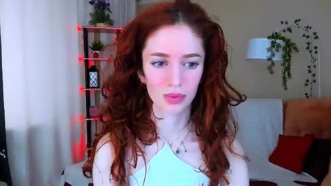 christinaconteeree online show from 07/05/26, 04:19