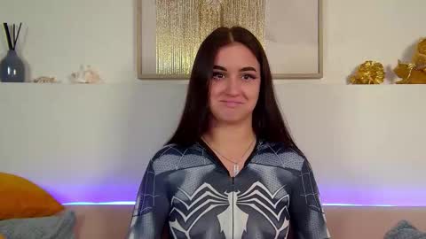 Snapshot of christinamilton chatting on 09/24/25, 05:27 Christina online show from 09/24/25, 05:27