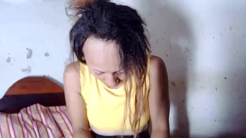 Snapshot of christine213 chatting on 12/24/24, 08:05 christine213 online show from 12/24/24, 08:05