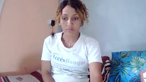 Snapshot of christine213 chatting on 03/07/25, 09:40 christine213 online show from 03/07/25, 09:40