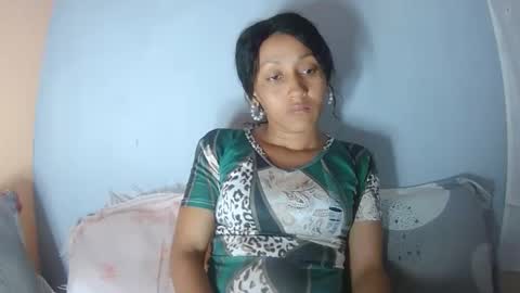 Snapshot of christine213 chatting on 10/12/25, 08:35 christine213 online show from 10/12/25, 08:35