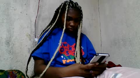 Snapshot of christine985 chatting on 08/04/26, 09:23 christine985 online show from 08/04/26, 09:23