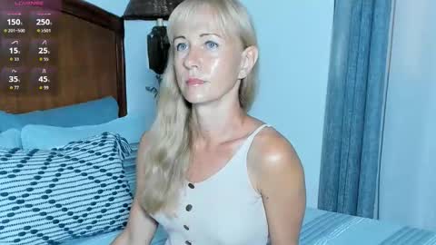 Christine -  online show from 10/25/25, 12:13