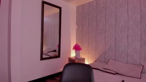 Christine  online show from 02/18/26, 07:43